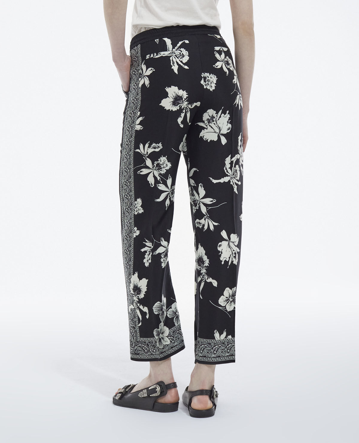 Pantalon noir et blanc motif foulard fluide The Kooples France