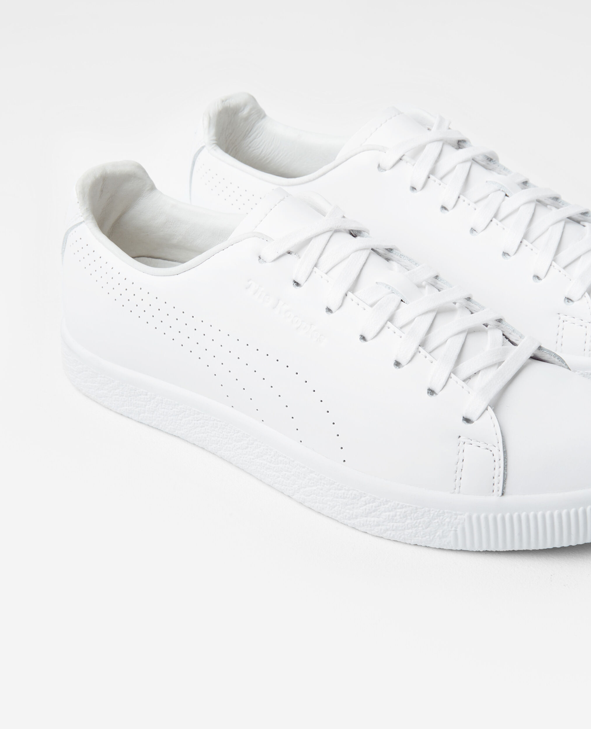 Baskets blanches Clyde Puma x Kooples