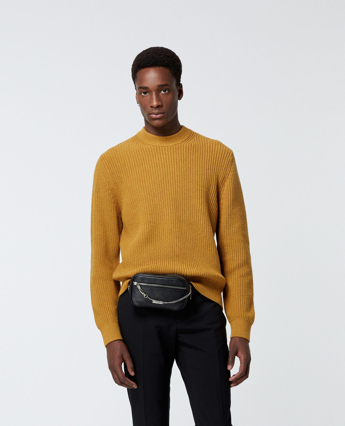 Mustard yellow cotton sweater with cable knit