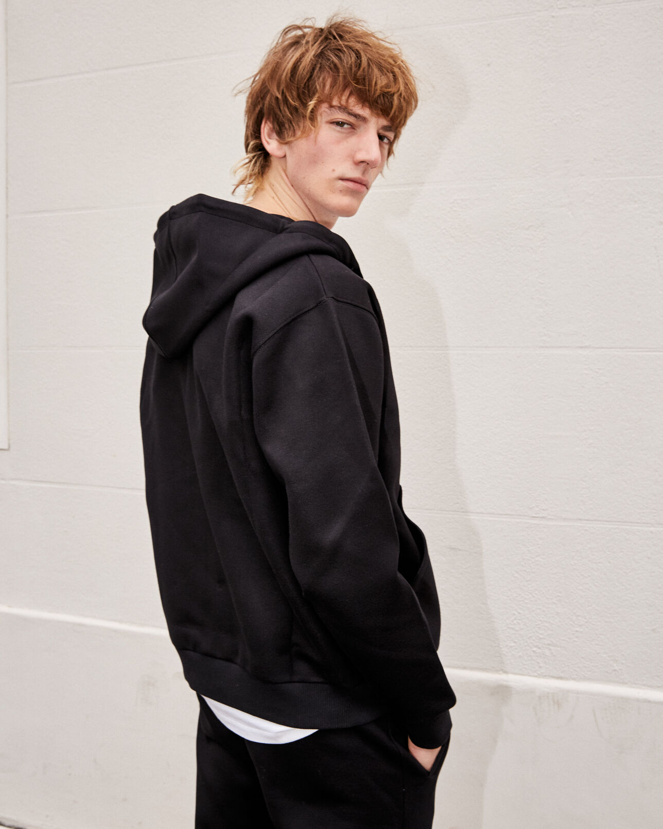 The Kooples HERREN BLACK schwarze sportswear-jacke mit kängurutasche