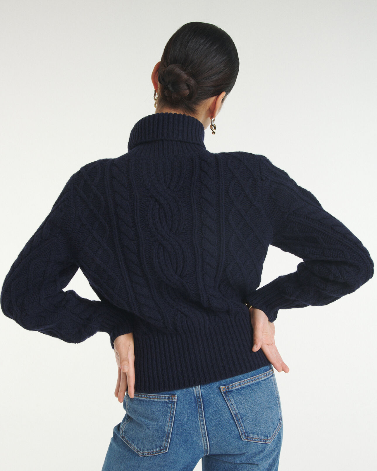 The Kooples FEMME NAVY pull laine à torsades marine col roulé
