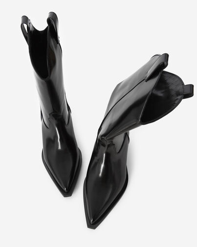 , BLACK, hi-res image number null