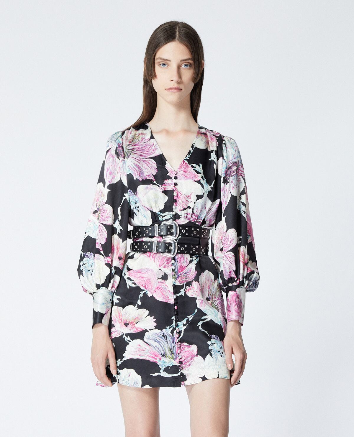 Short black shop dress with flowers