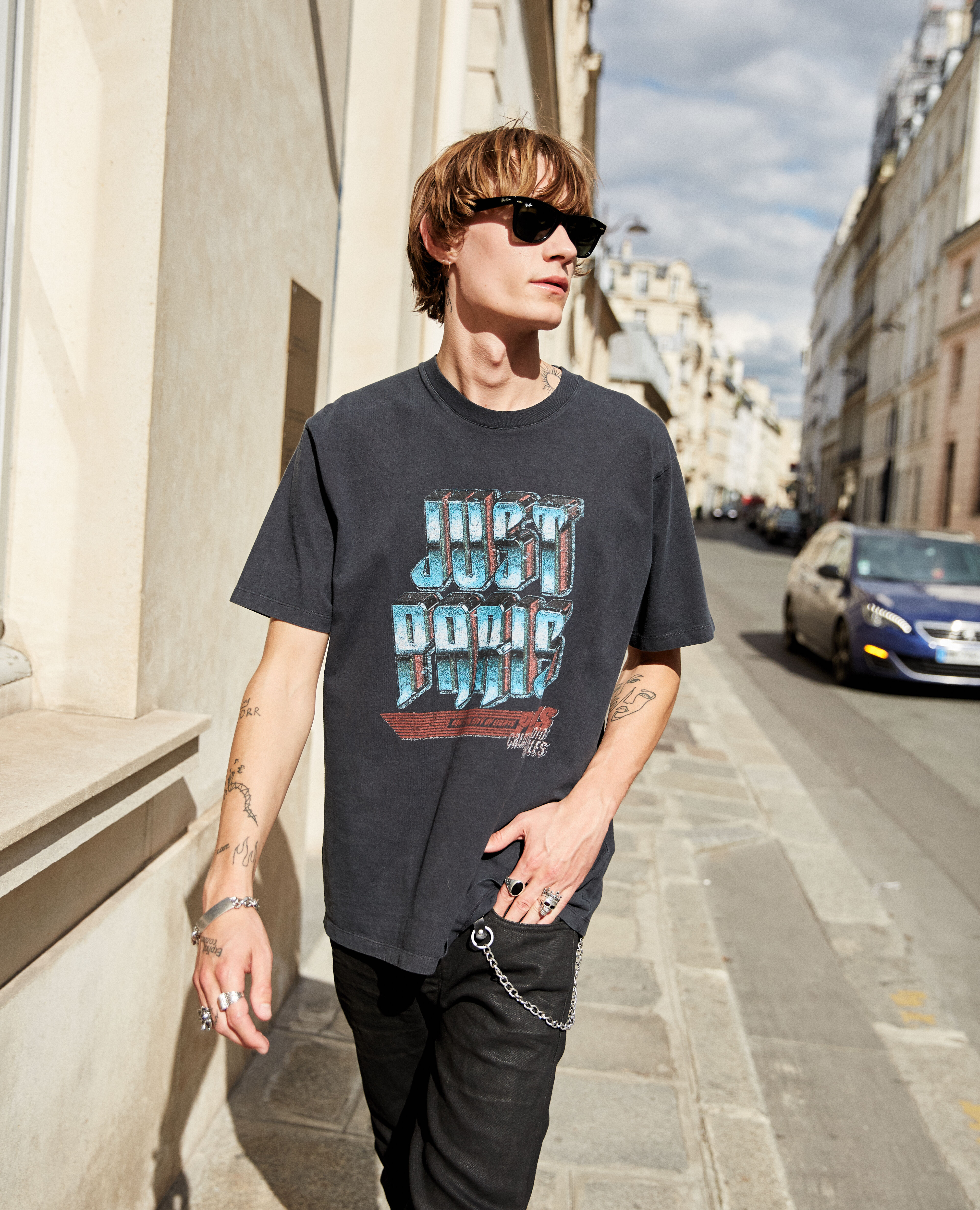 Camiseta ancha negra estampada The Kooples