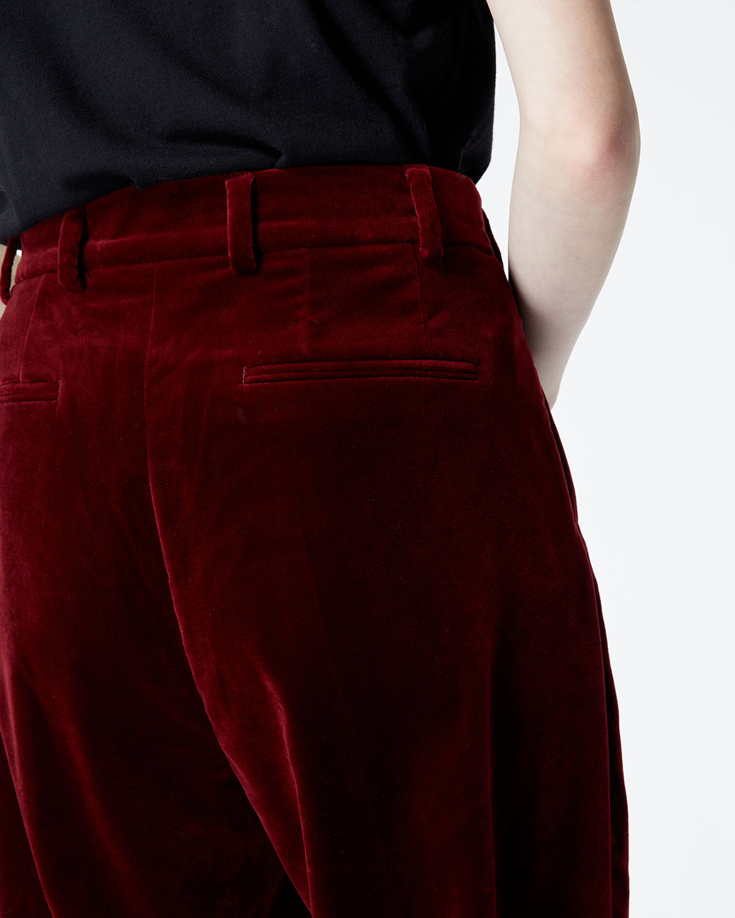 Burgundy carrot pants in velvet, BURGUNDY, hi-res image number null