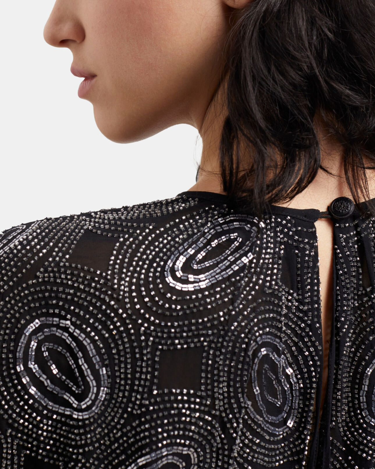 The Kooples FEMME BLACK robe longue noire à perles argentées