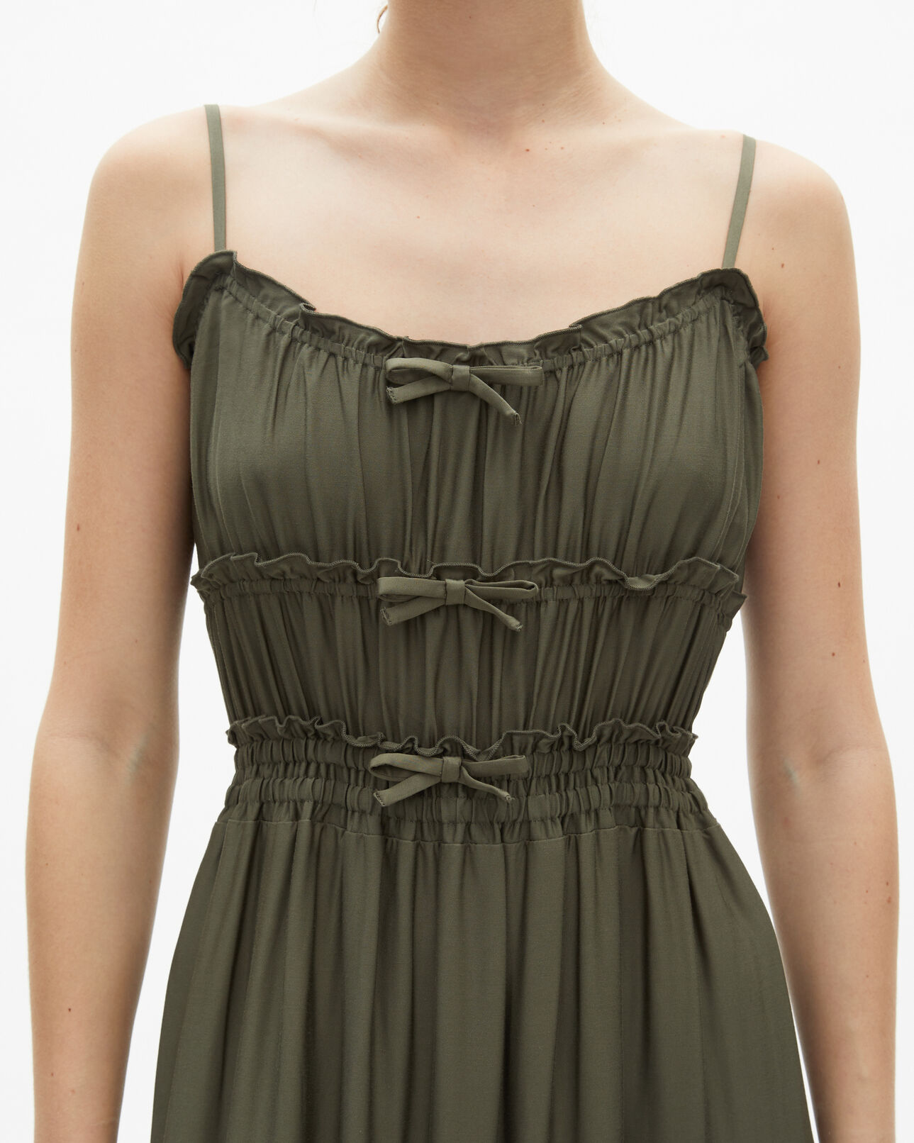 The Kooples MUJER KAKI STONE vestido largo lazos caqui