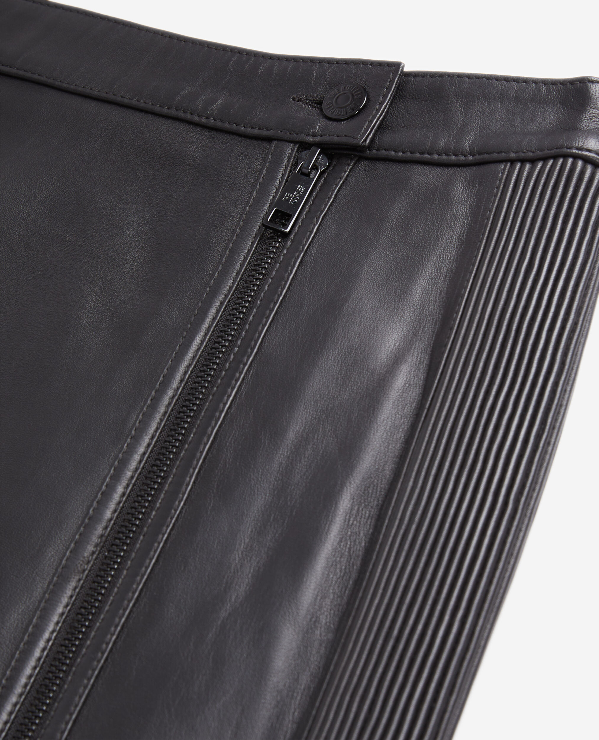 Jupe courte en cuir noir avec zip et nervures, BLACK, hi-res image number null