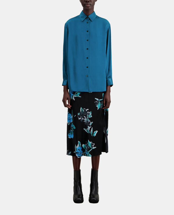 chemise bleue en soie