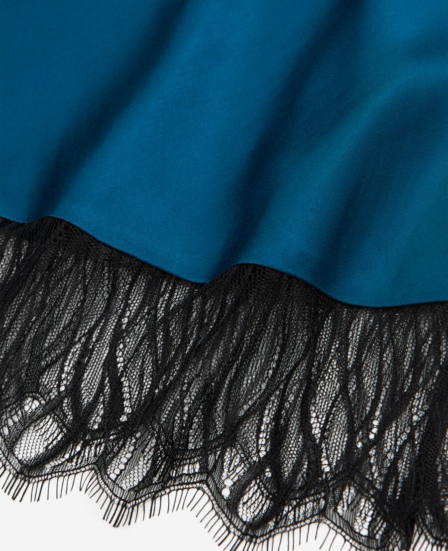 jupe bleue longue avec détails en dentelle