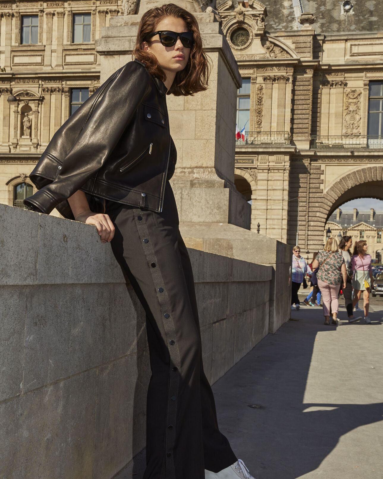 The Kooples FEMME BLACK pantalon ajusté noir à boutons-pression