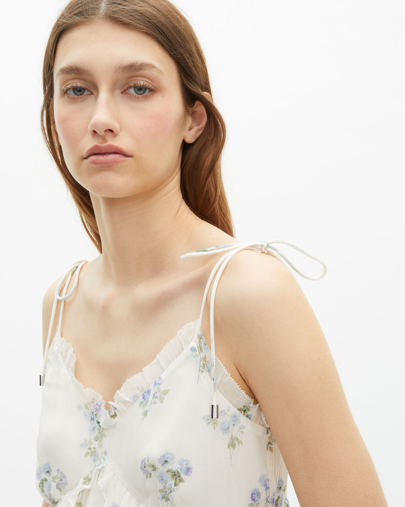 The Kooples DAMEN WHITE / SKY BLUE top mit rüschen im blumendruck weiß