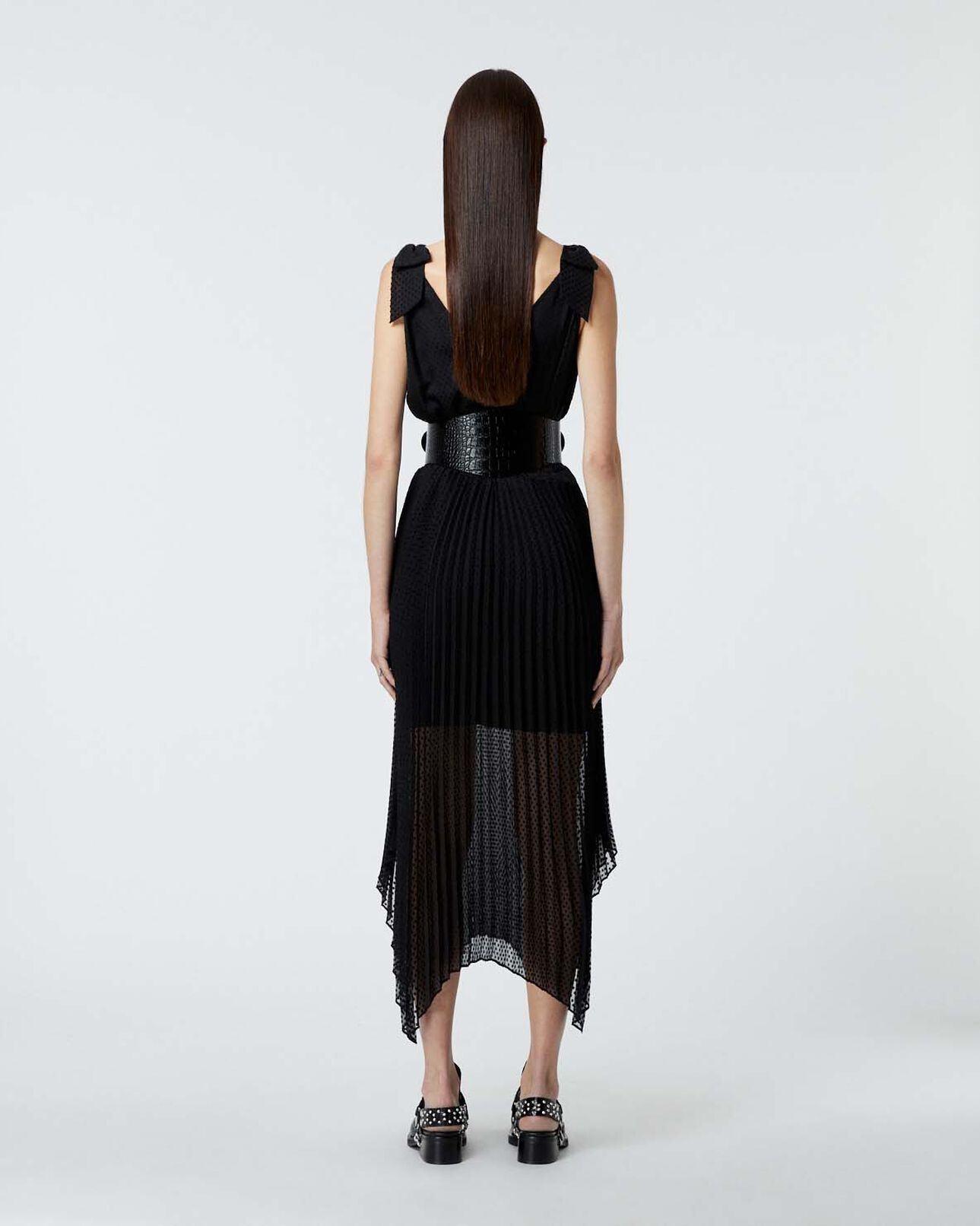 The Kooples MUJER BLACK vestido largo negro plisado tirantes