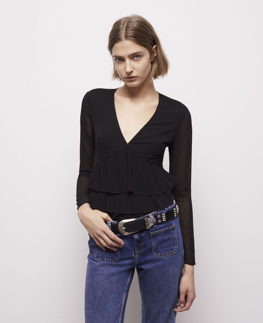 black blouse