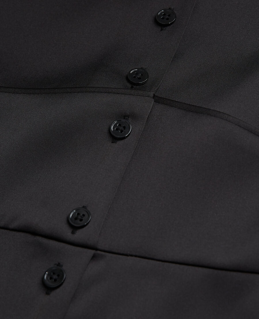vestido largo negro botonadura