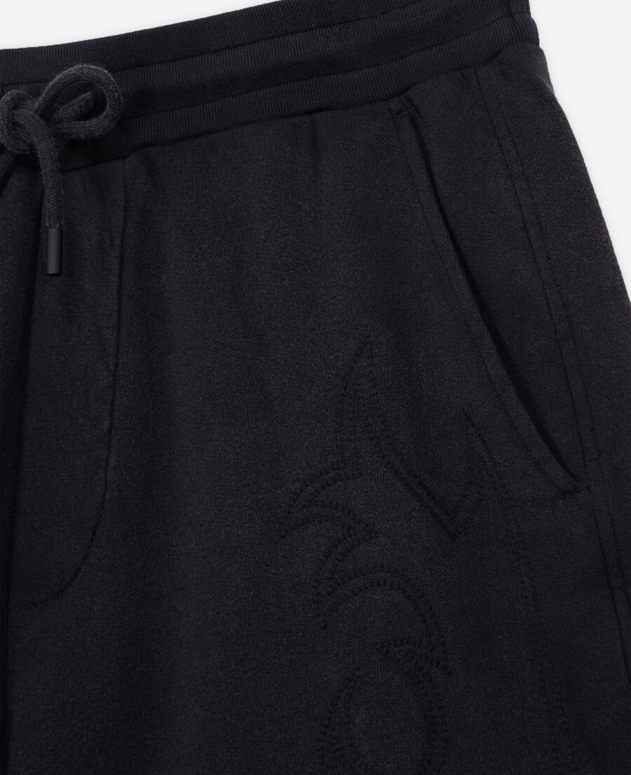 black fleece shorts with western-style embroidery