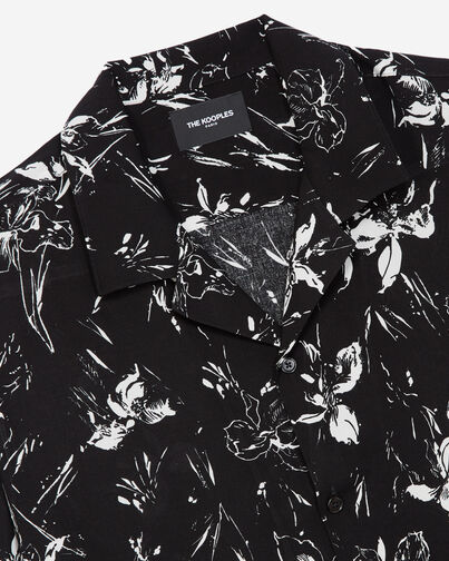 , BLACK WHITE, hi-res image number null