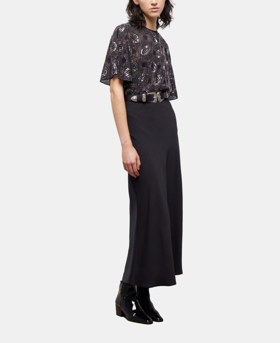 robe longue noire à perles argentées