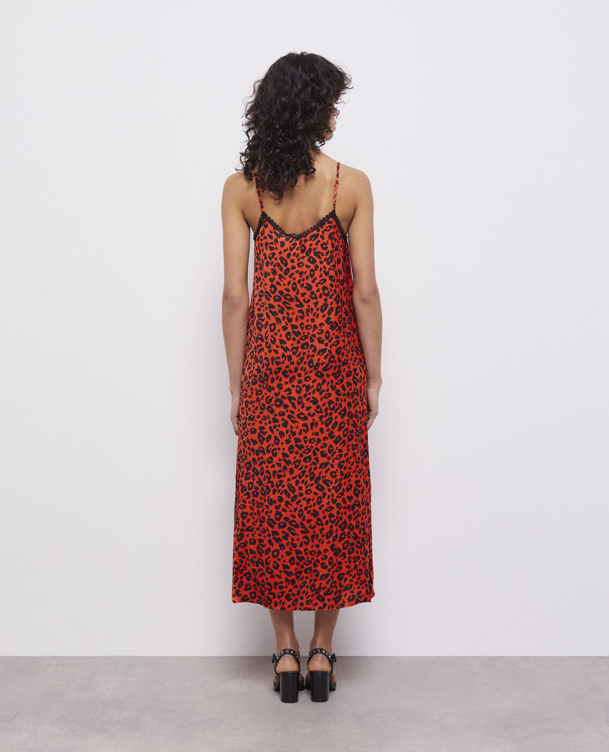 Zara robe leopard rouge top