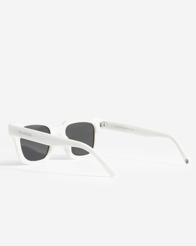 , WHITE, hi-res image number null