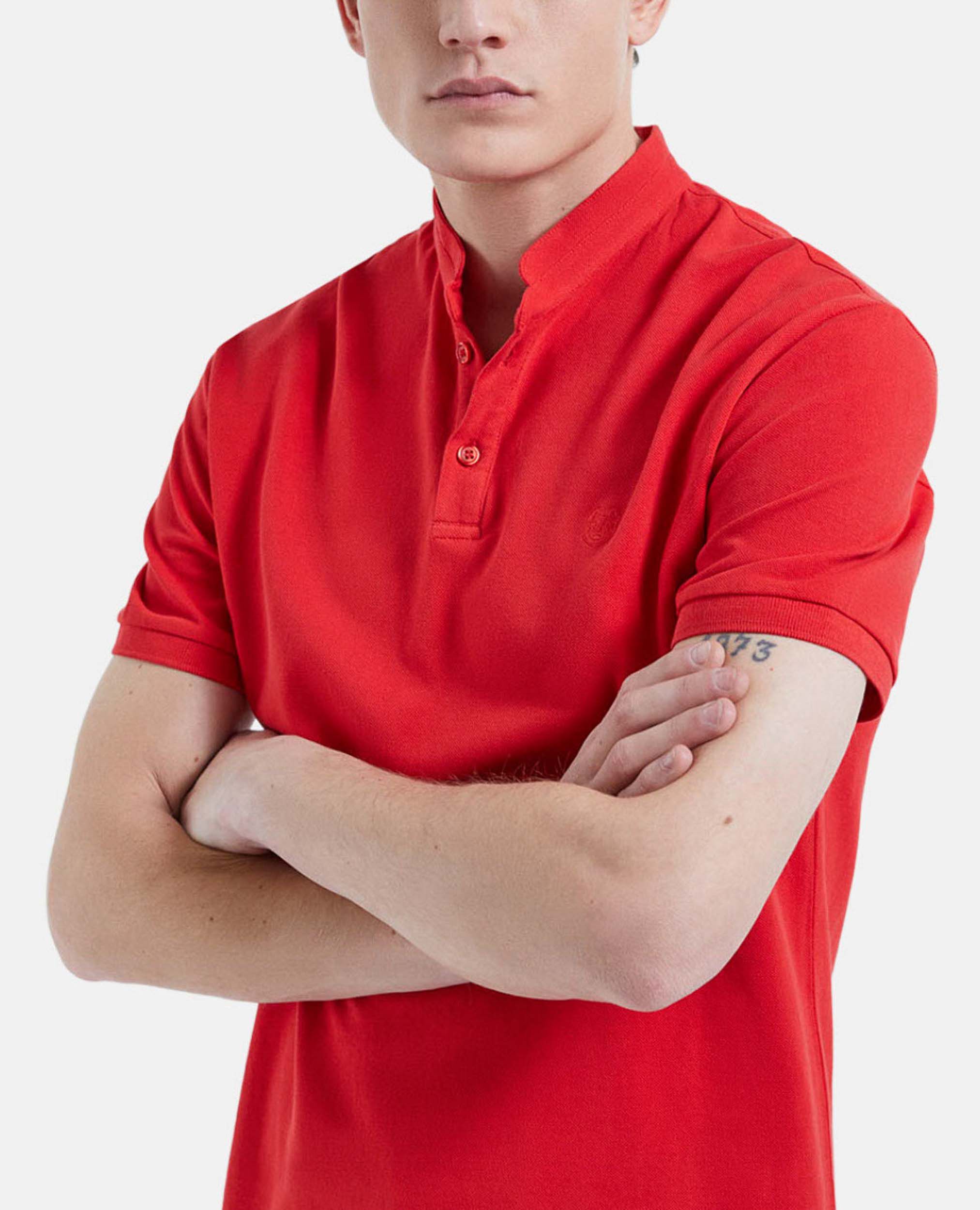Classic polo with officer collar