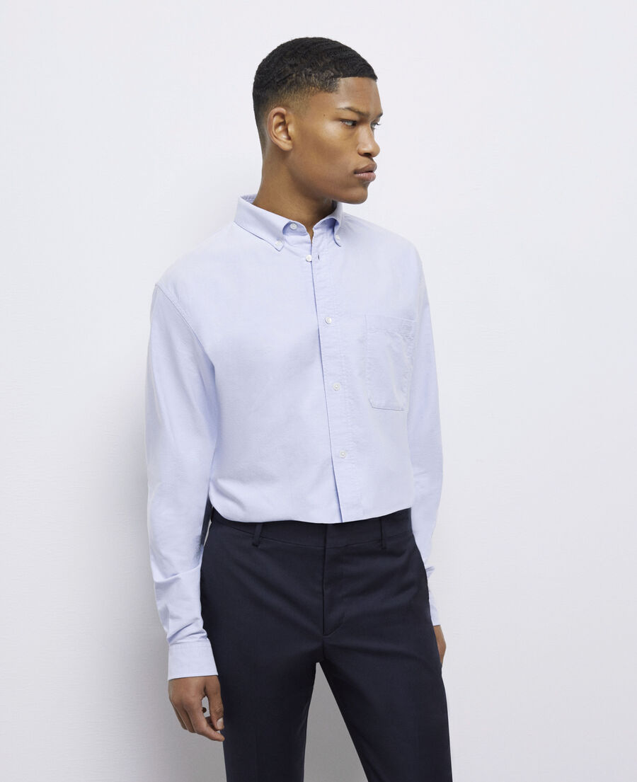 camisa azul de algodón