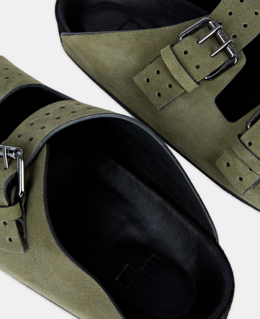 sandales en cuir kaki