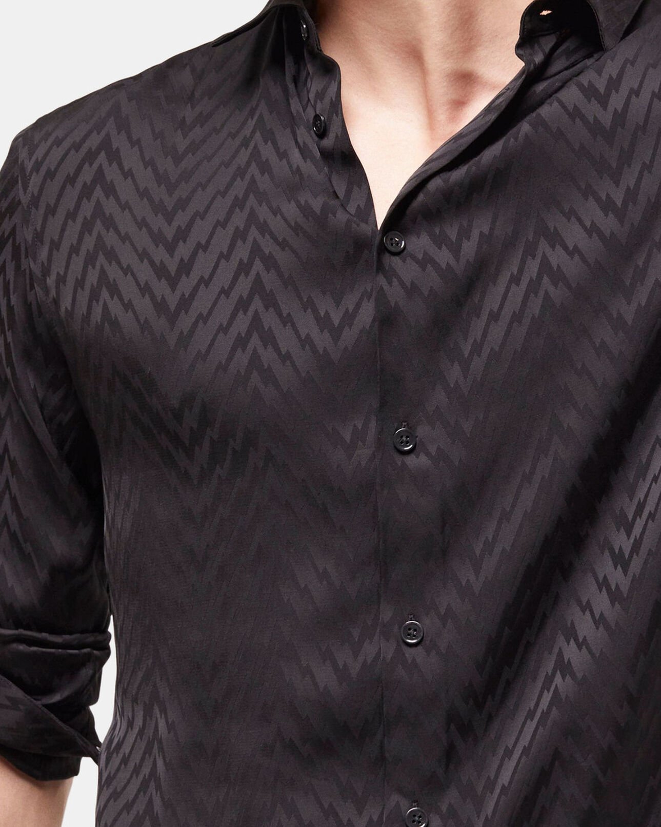 The Kooples HOMME BLACK chemise col classique en jacquard noire
