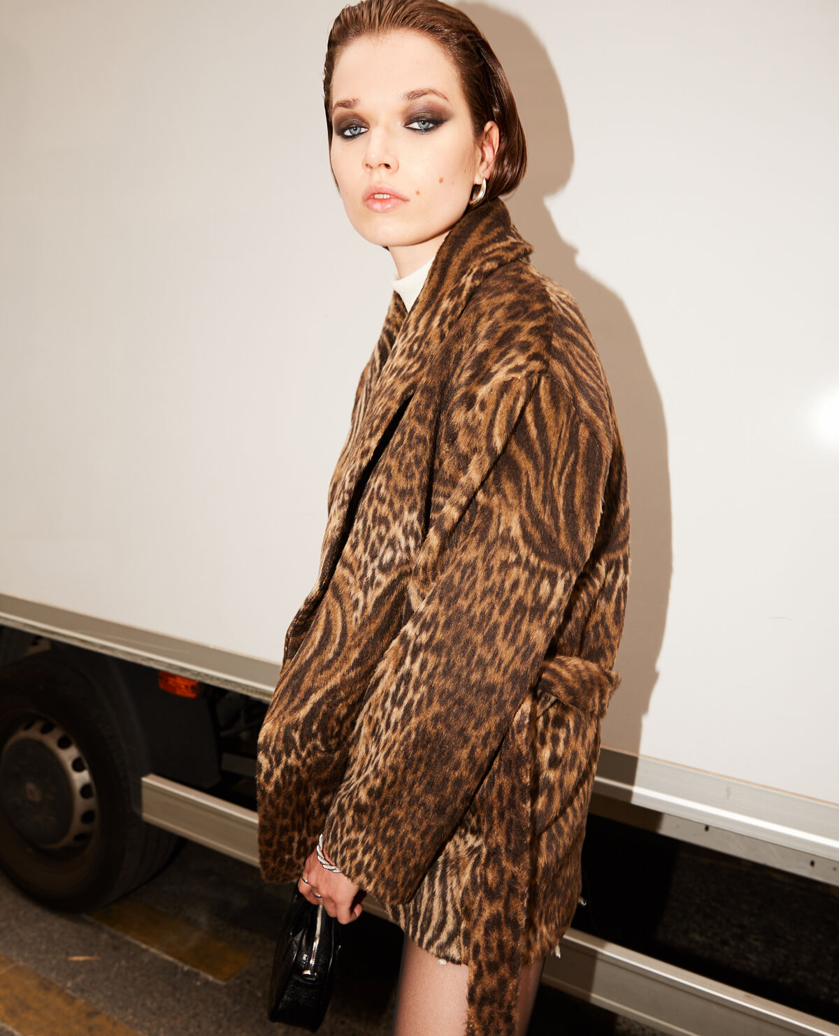 Short leopard coat top