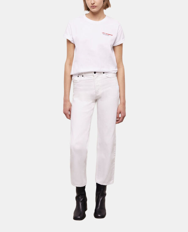 White straight-cut jeans
