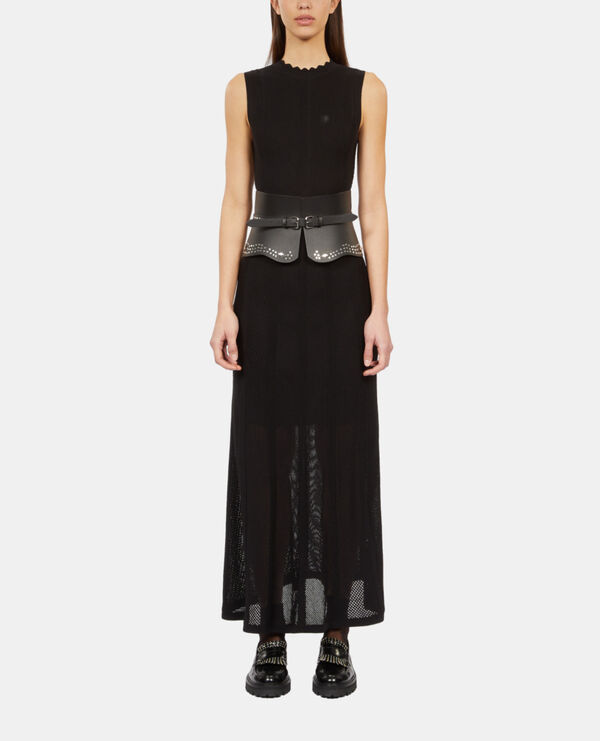 langes, schwarzes strickkleid