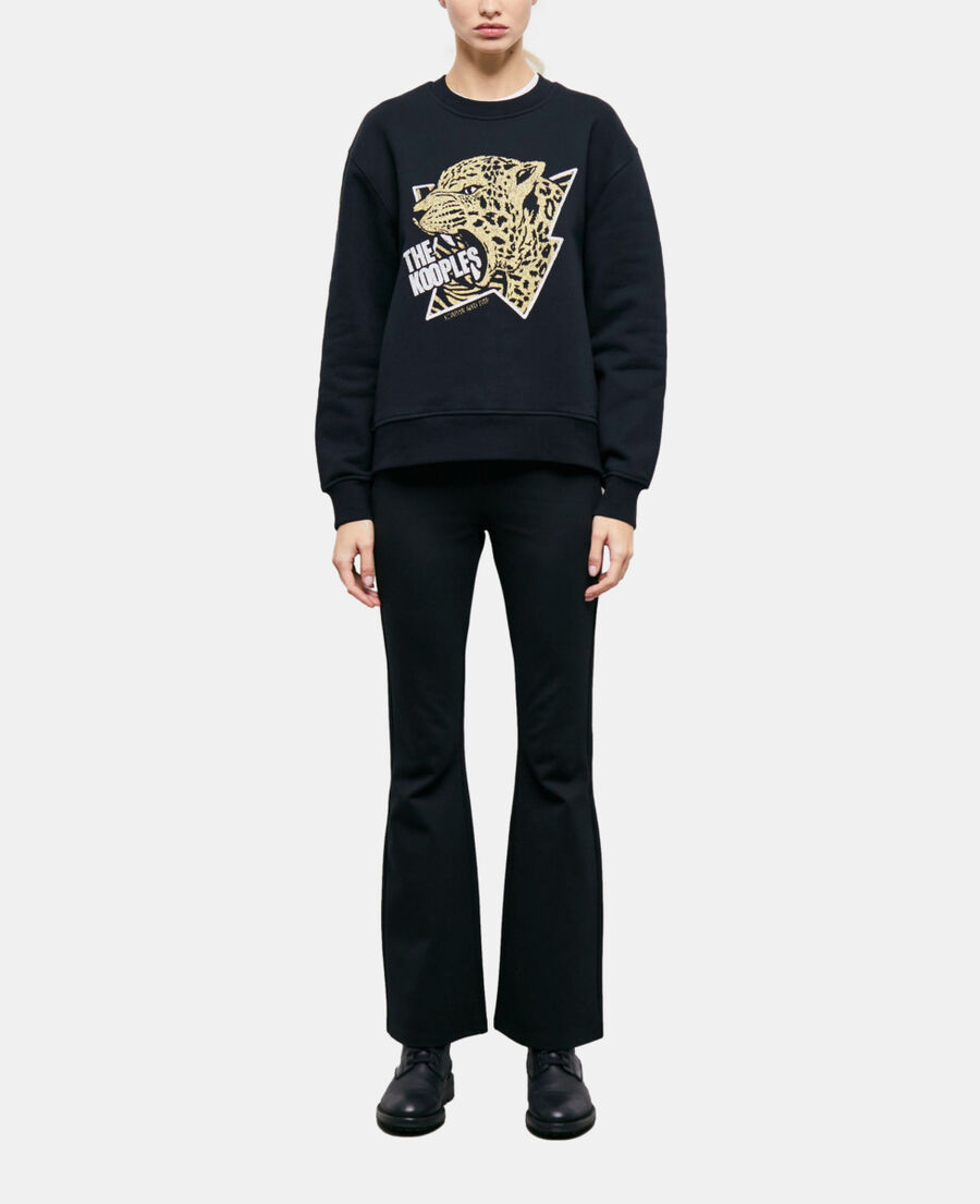 sudadera con capucha serigrafiada negra