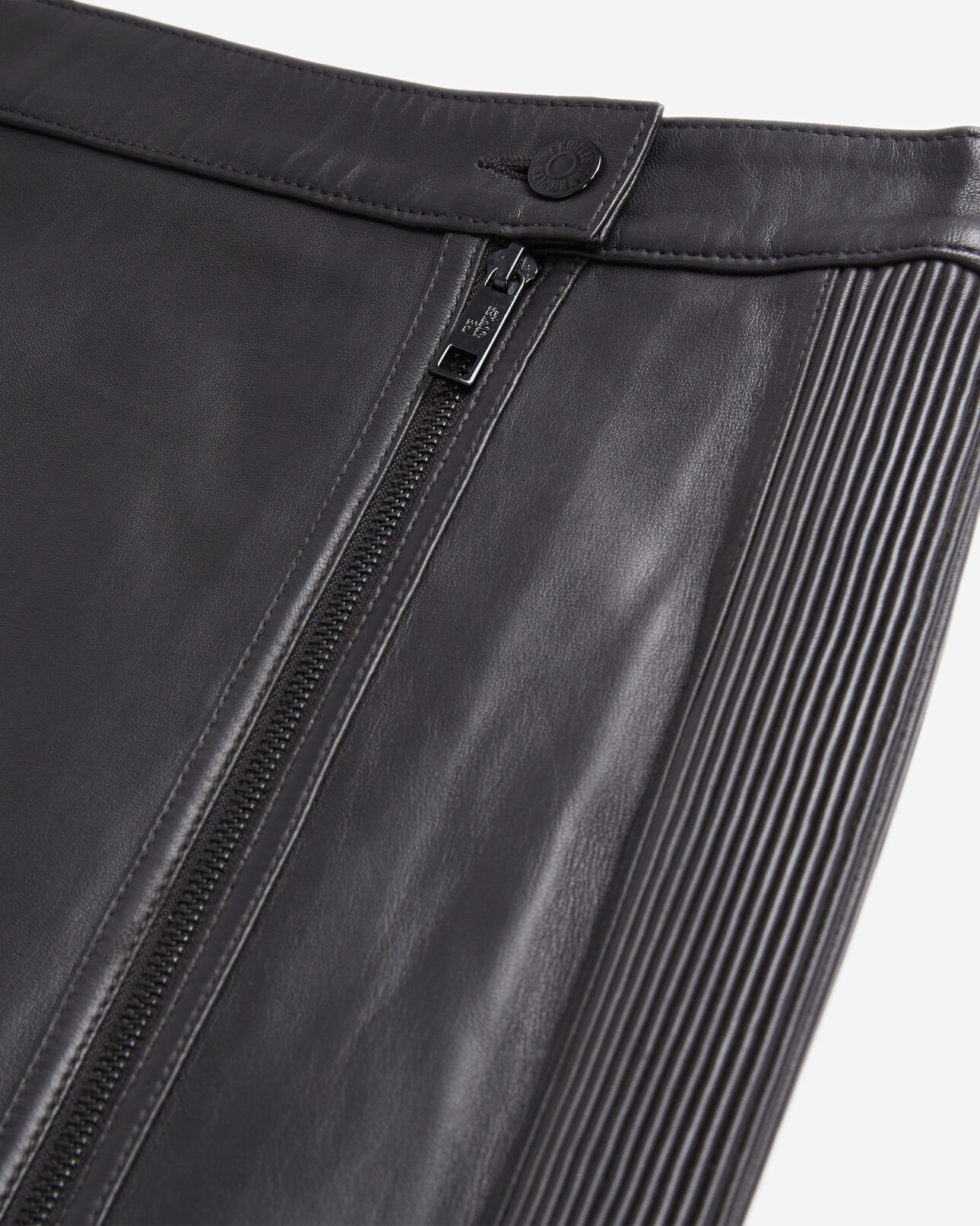 The Kooples WOMEN BLACK short black leather skirt with zip and pintuck details