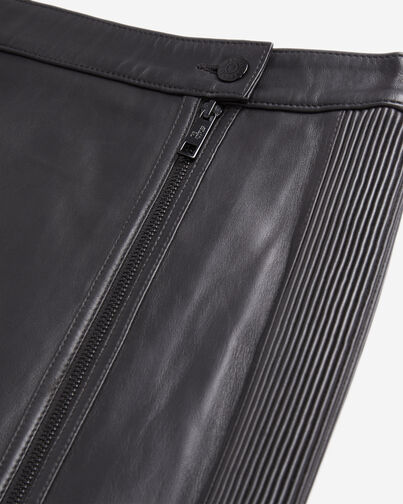 , BLACK, hi-res image number null