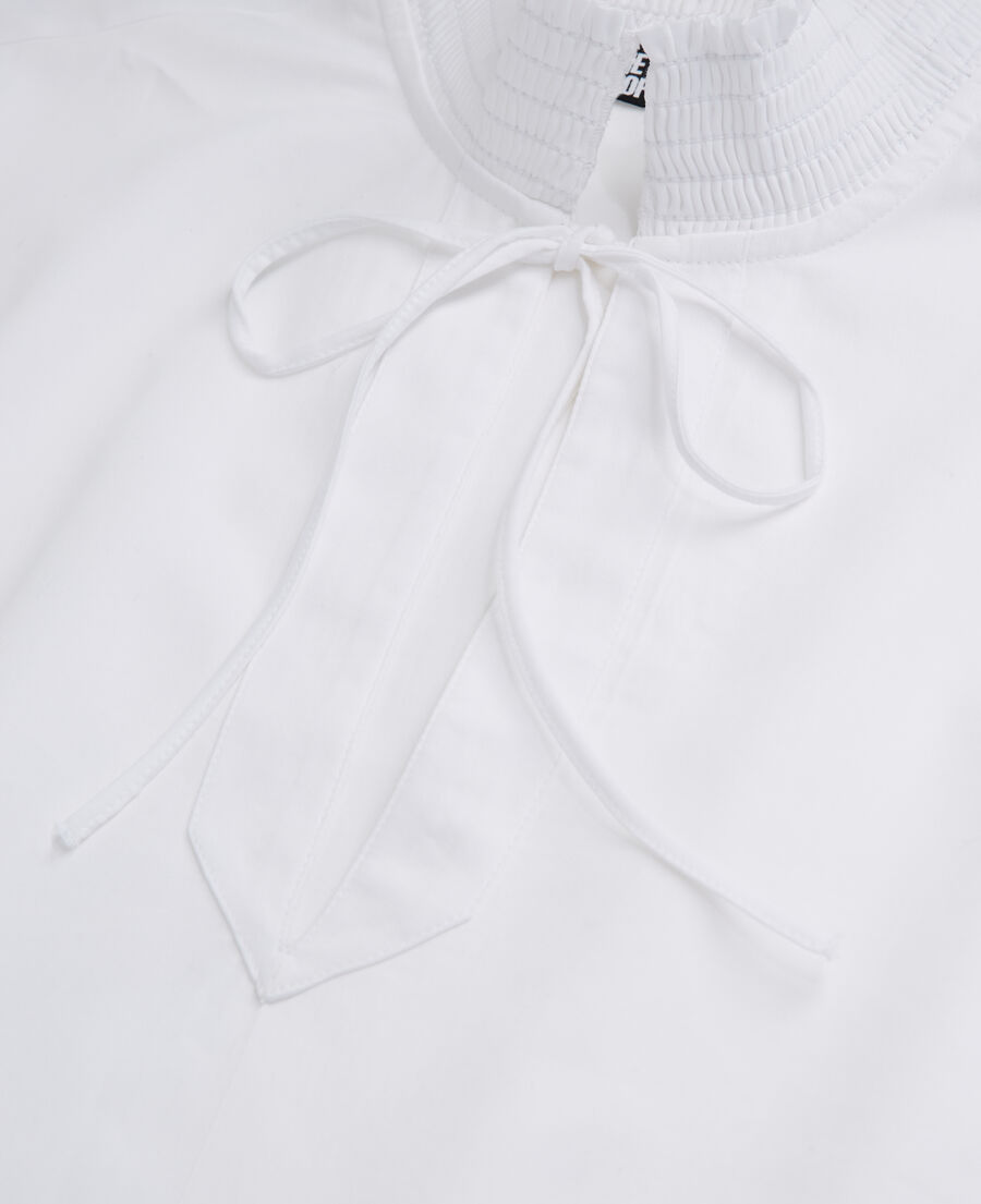 weiße bluse mit englischer stickerei