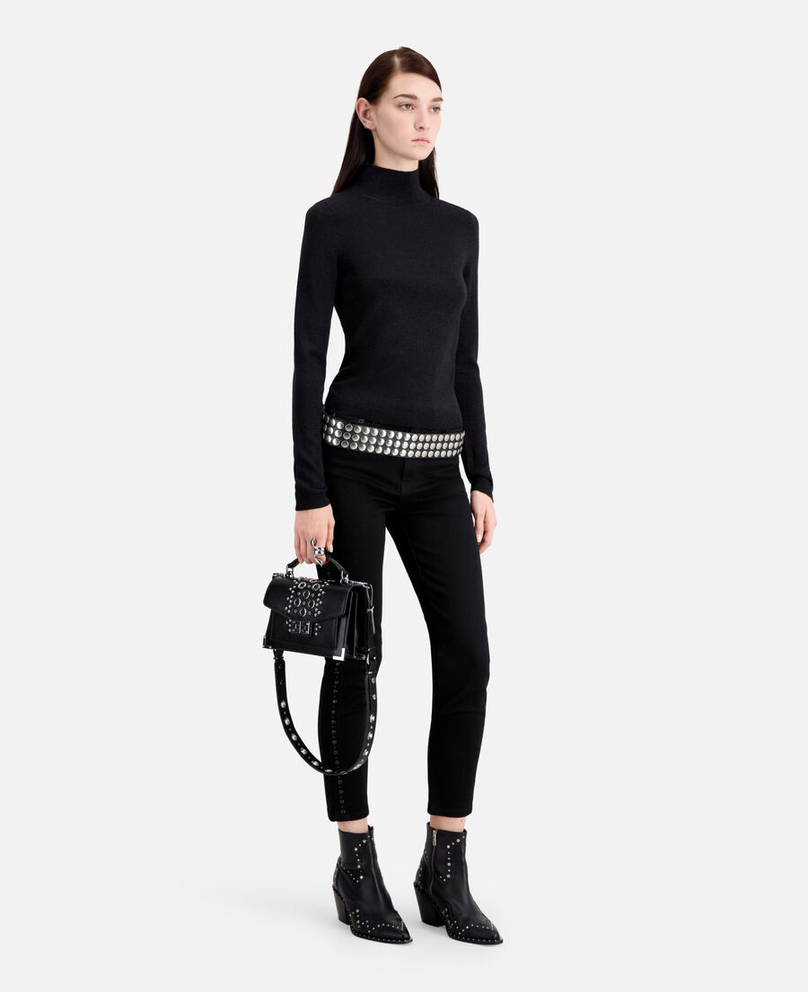 schwarzer pullover mit pailletten-effekt