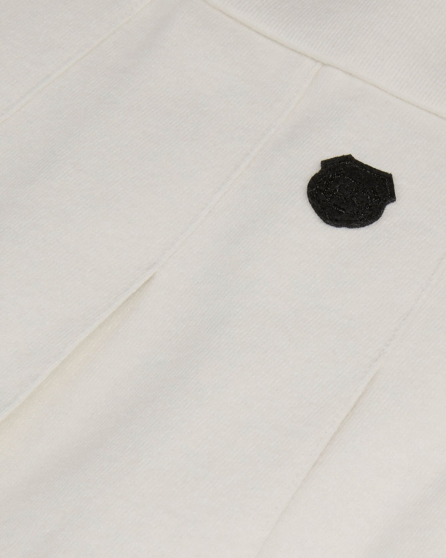 Kurzer ecrufarbener Faltenrock, ECRU, hi-res image number null