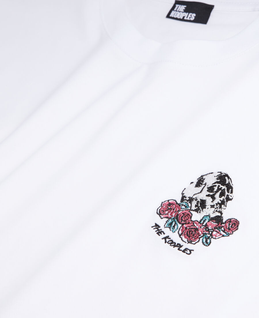 t-shirt homme blanc avec broderie vintage skull