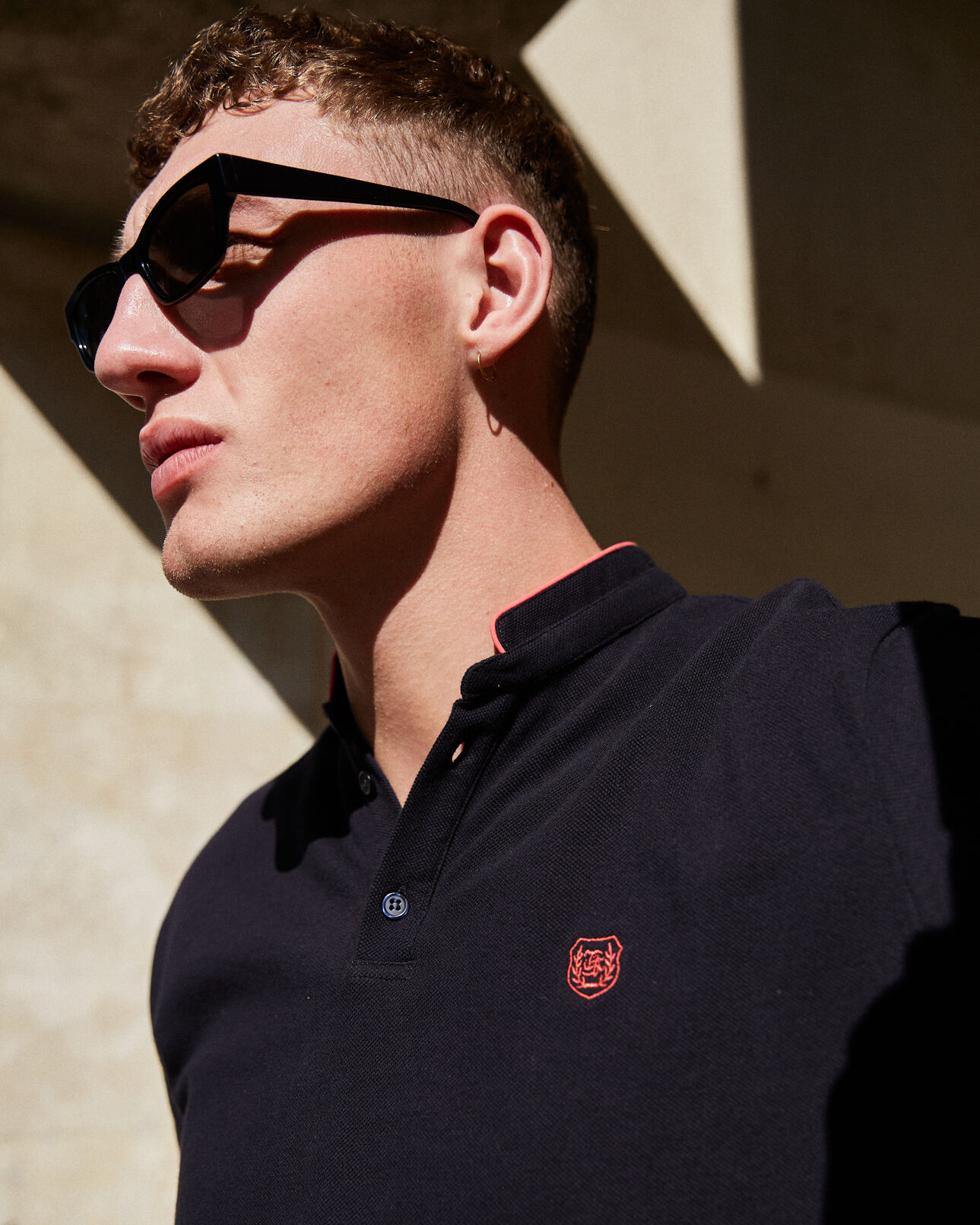 The Kooples H DARK NAVY / FLUO PINK embroidered cotton pink detail slim blue polo shirt