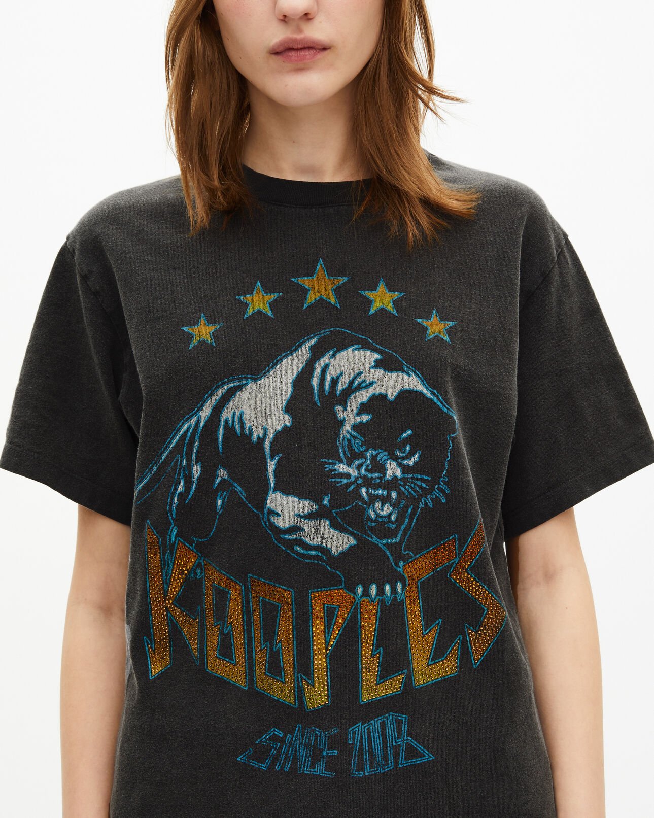 The Kooples DAMEN BLACK WASHED t-shirt mit verblasstem schwarzem siebdruck