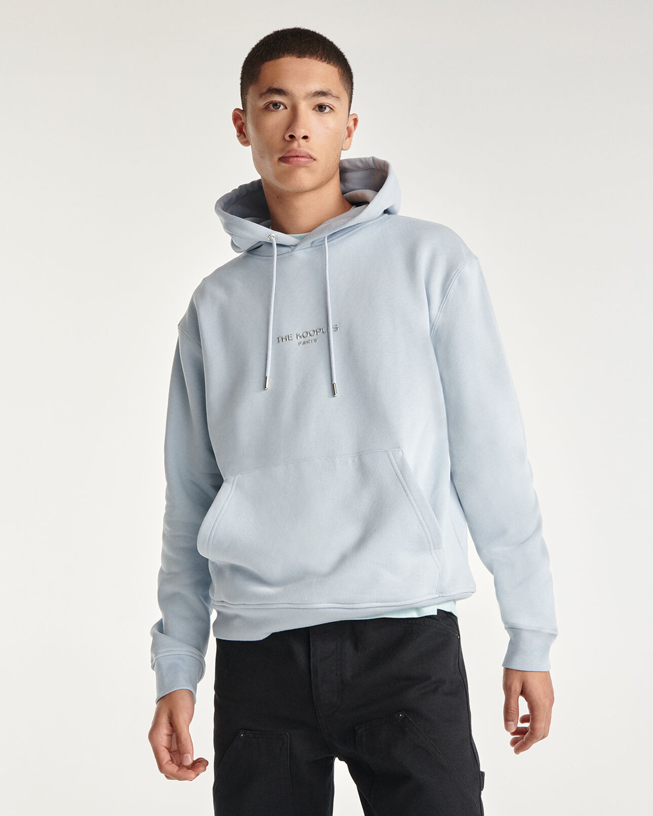 The Kooples HOMME CHAMBRAY BLUE sweat capuche coton bleu à logo argenté