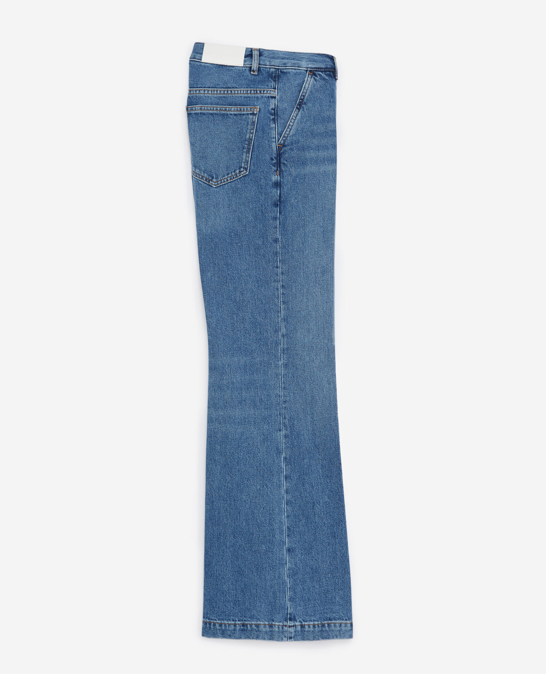 Light blue straight cut jeans w side pockets