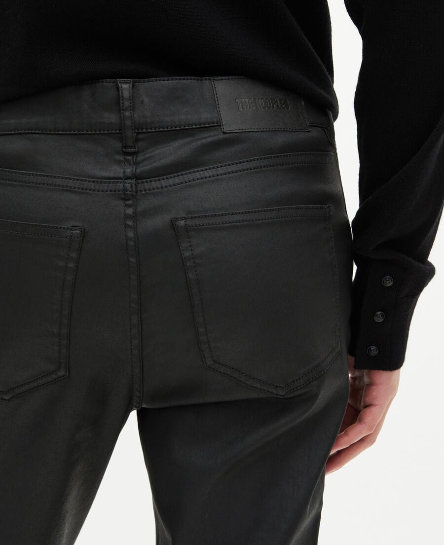 The Kooples HOMME BLACK pantalon slim en cuir noir
