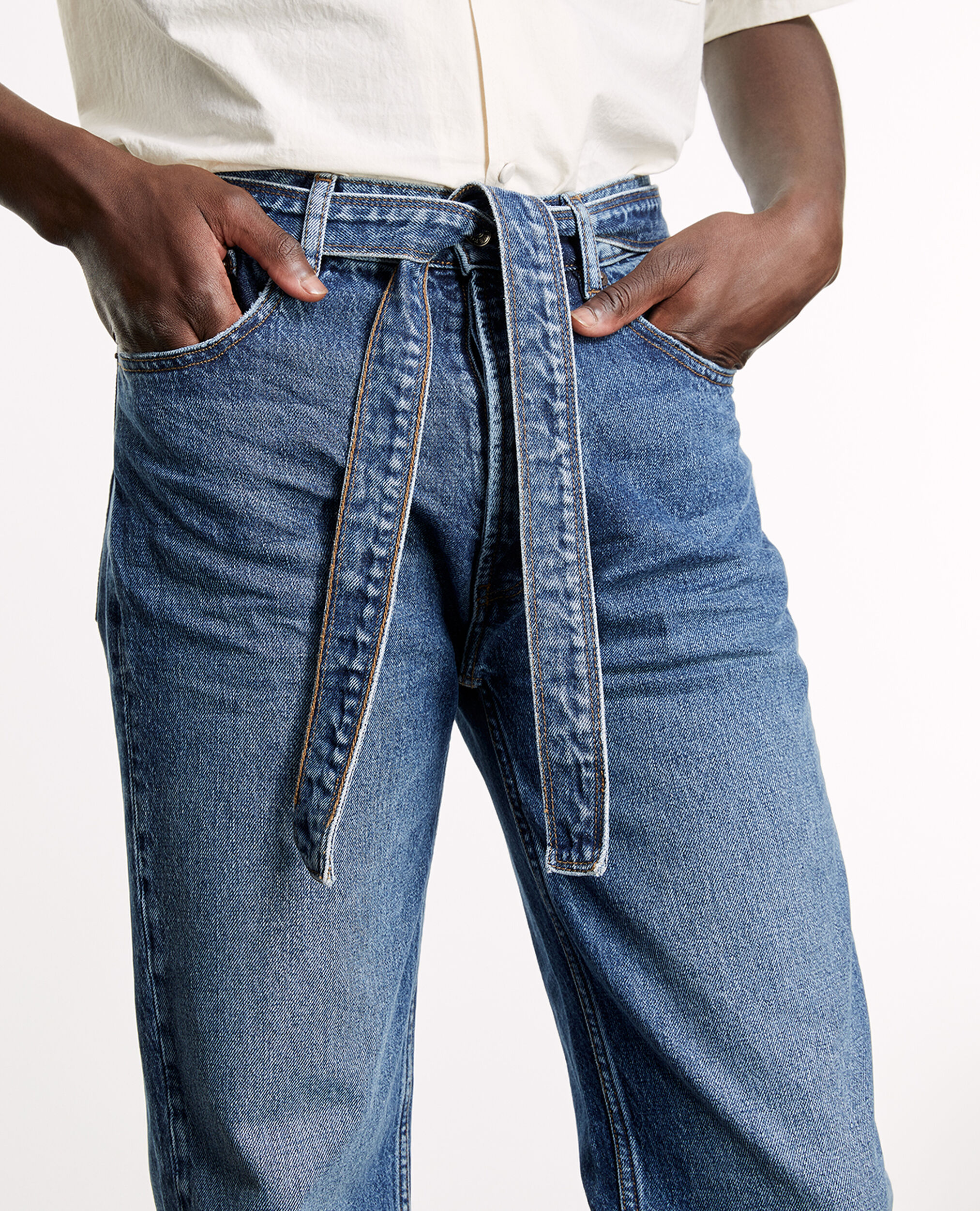 Faded blue jeans with removable belt, BLUE DENIM, hi-res image number null
