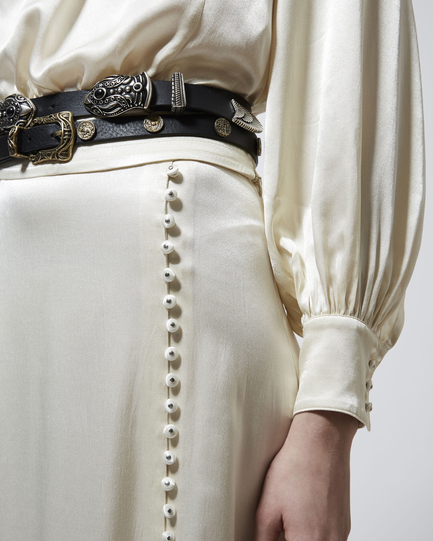 Long pleated beige skirt with slit in satin, ECRU, hi-res image number null