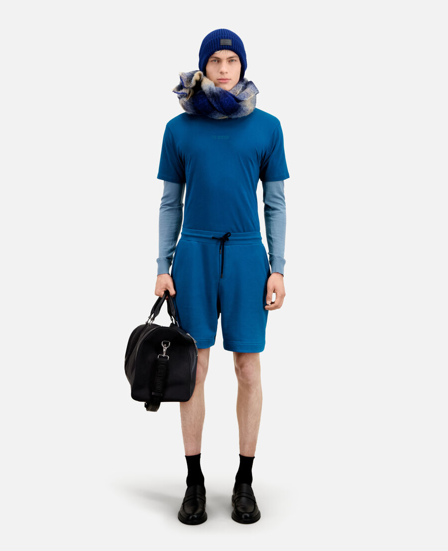 t-shirt homme bleu avec logo