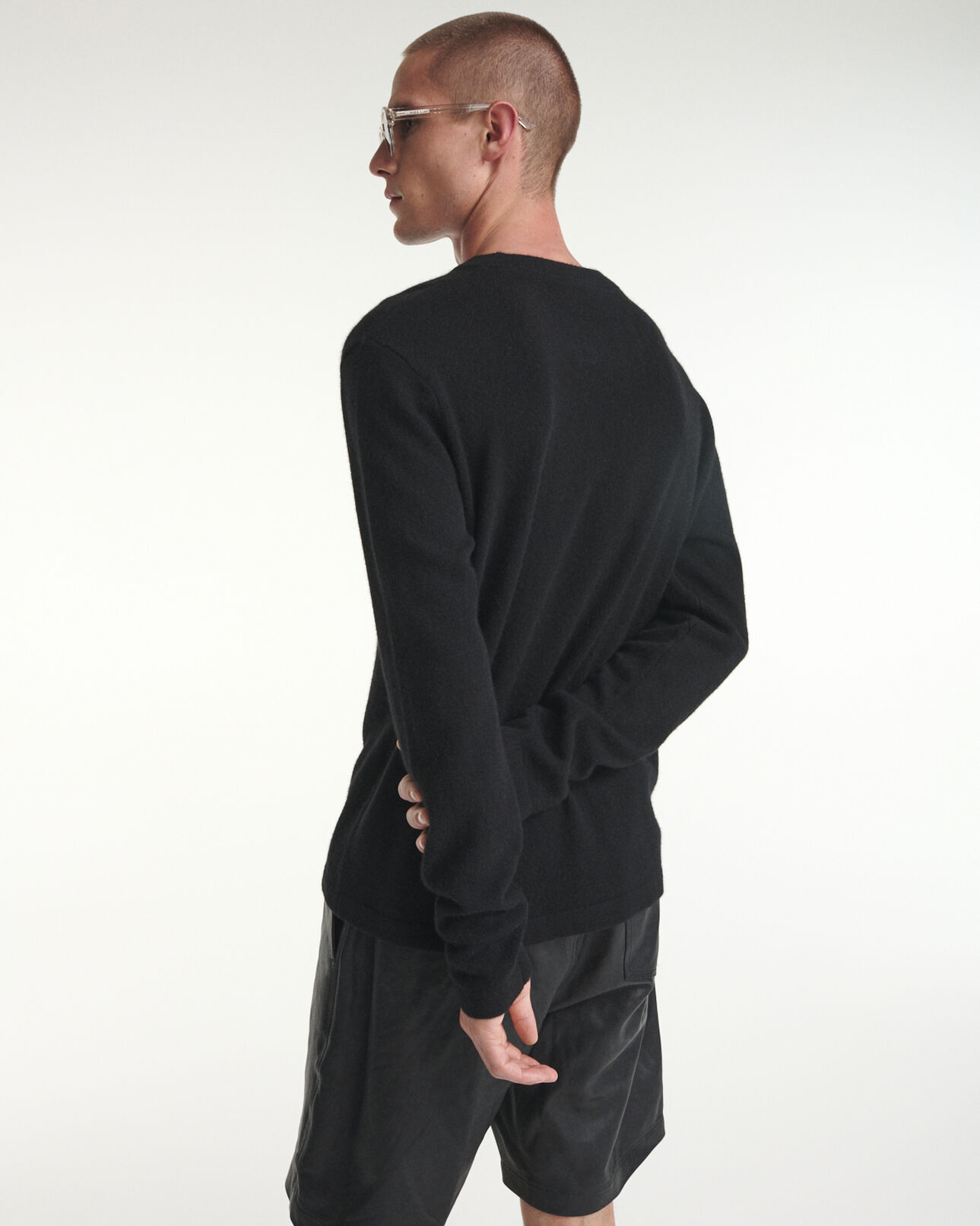 The Kooples MEN BLACK black 100% cashmere sweater with crew neck