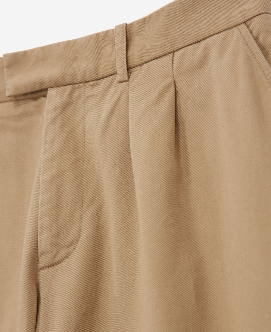 beige pants
