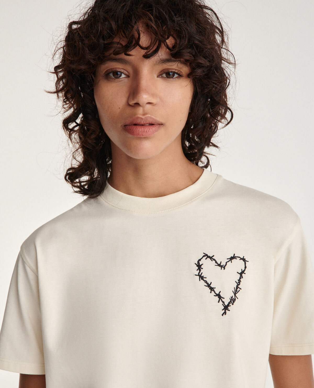 T shirt sales brodé coeur