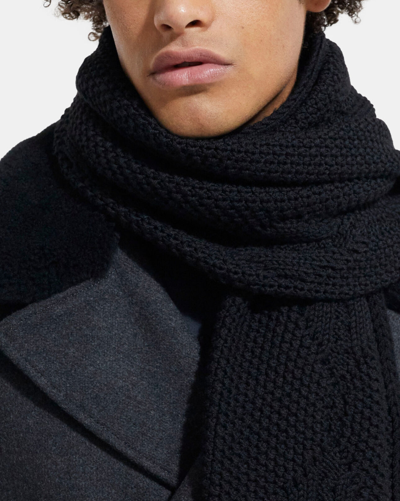 The Kooples MIXTA BLACK bufanda lana negra